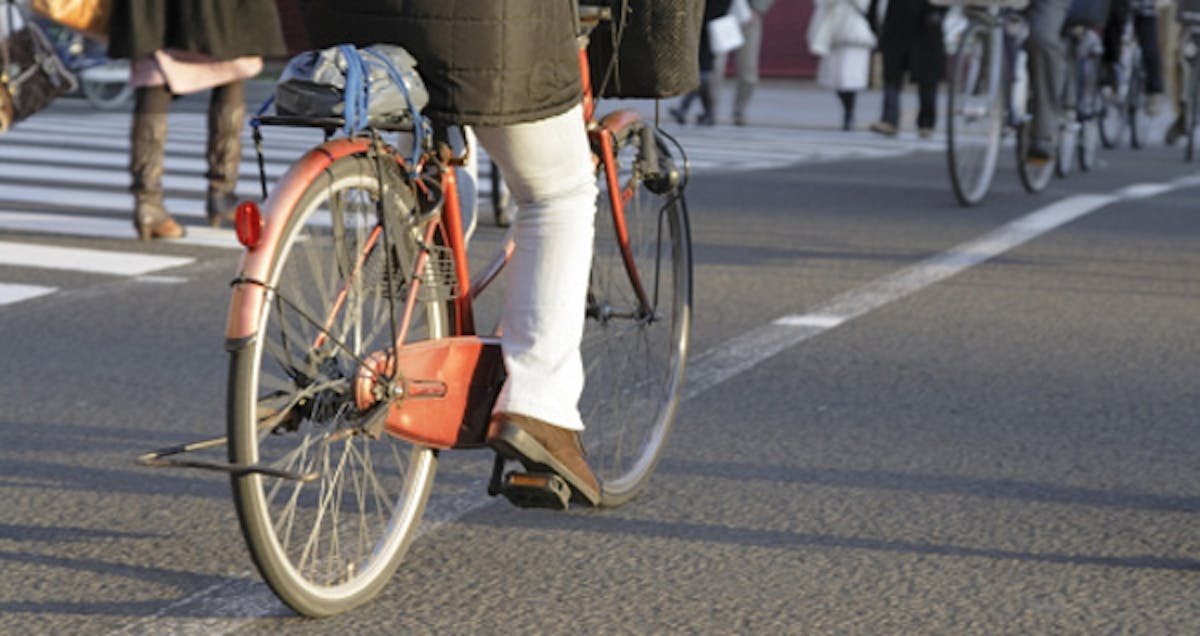 À vélo en toute sécurité - La ville facile - Magazine d