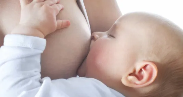 En Angleterre On Recompense Financierement Les Meres Qui Allaitent Sante Magazine