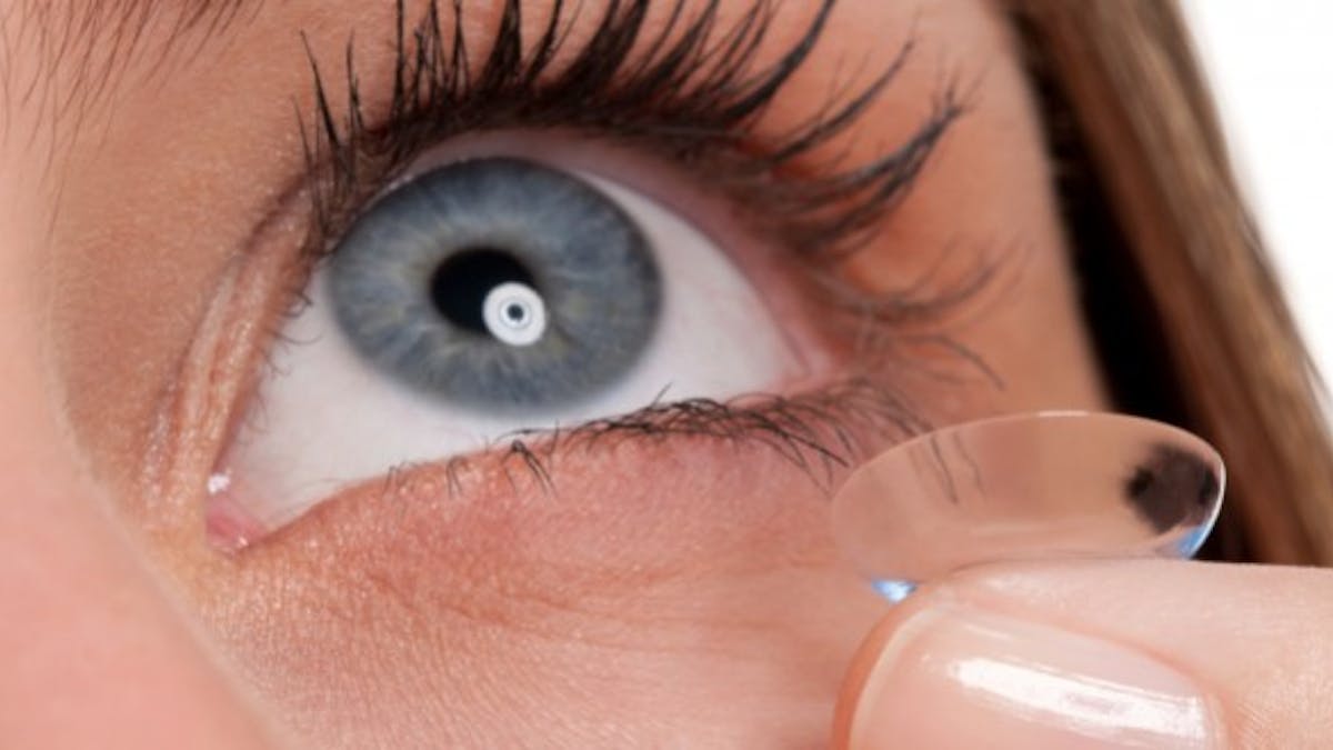 Produits pour lentilles de contact : cinq signalements seulement en 2013