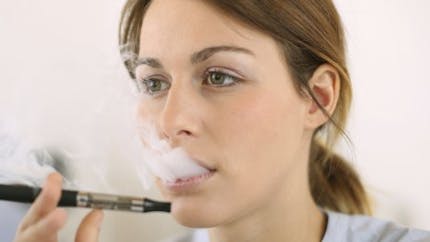 E-cigarette : gare à l'exposition passive à la nicotine
