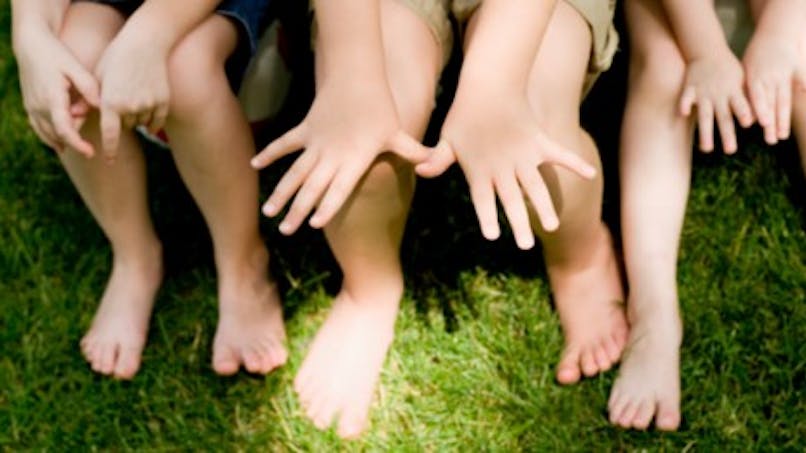 Pieds Plats Pieds Vers L Interieur Jambes Arquees A Quel Age Reeduquer Sante Magazine Pieds Plats Pieds Vers L Interieur Jambes Arquees A Quel Age Reeduquer Sante Magazine