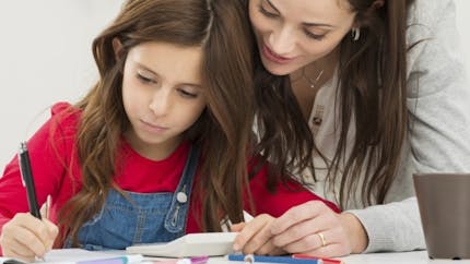 Comment aider son enfant à faire ses devoirs