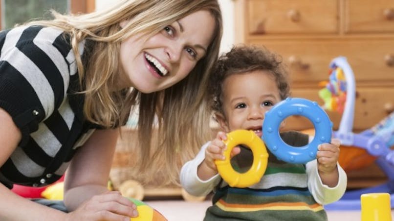 Bebe Bien Preparer L Entree En Creche Ou L Arrivee Chez La Nounou Sante Magazine Bebe Bien Preparer L Entree En Creche Ou L Arrivee Chez La Nounou Sante Magazine