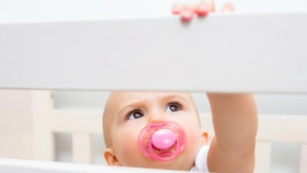 Faut-il vraiment une tétine à votre bébé ?