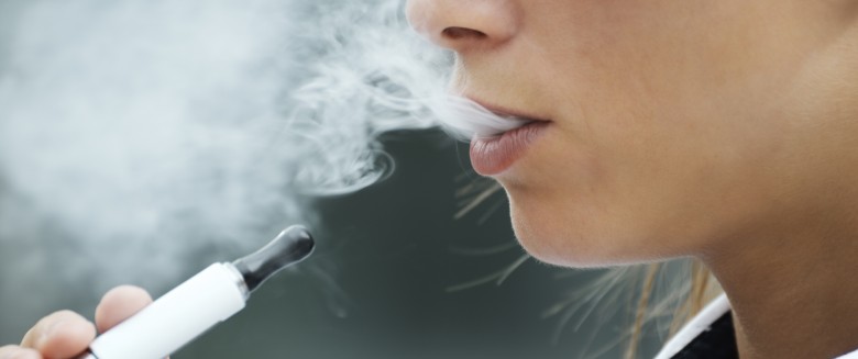 Vapoter n'est pas fumer, pour la Cour de cassation | Sant Magazine