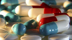 Huit nouveaux médicaments génériques suspendus à partir du 5 février 2015