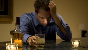 Alcoolisme : les ventes de baclofène baissent pour la première fois