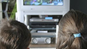 Les télévisions à écran plat, un danger potentiel pour les enfants