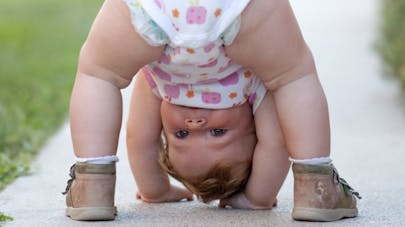 Avoir Images Bebe A Quel Moment Developpe T Il L Humour Sante Magazine dernière salutations