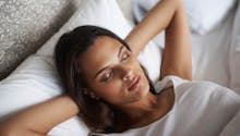 10 conseils pour bien dormir malgré une entorse, un torticolis, maux de ventre…