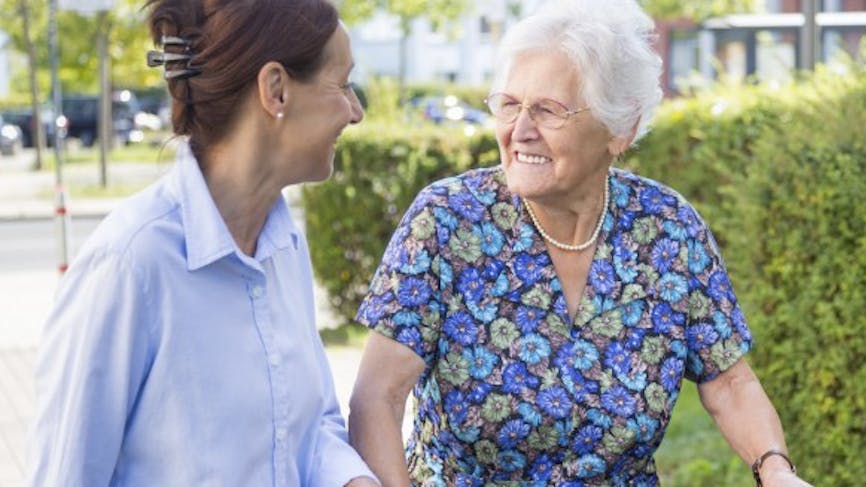 Vous aidez un proche malade ou âgé ? N’oubliez pas votre santé !