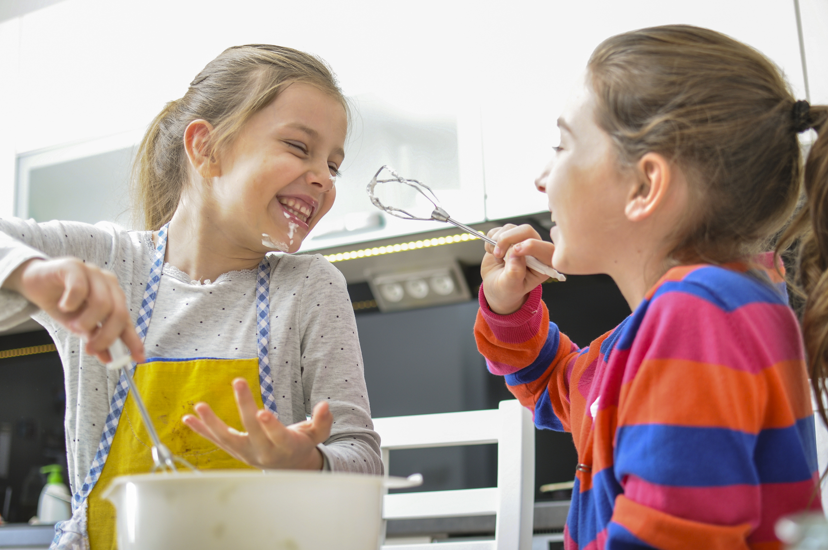Pourquoi Il Est Deconseille De Manger De La Pate A Gateau Crue Sante Magazine