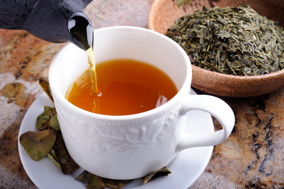 Thé blanc : bienfaits, vertus et effets secondaires - Panda Tea