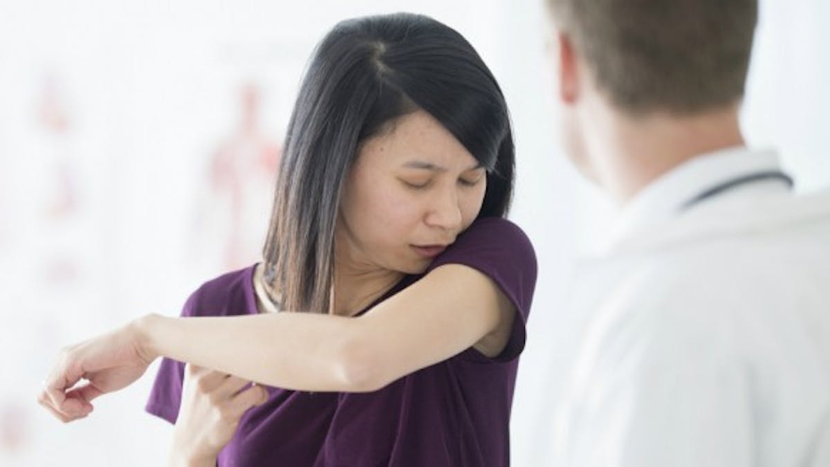 Un Patch Cutane En Guise De Vaccin De Rappel Contre La Coqueluche Sante Magazine Un Patch Cutane En Guise De Vaccin De Rappel Contre La Coqueluche Sante Magazine