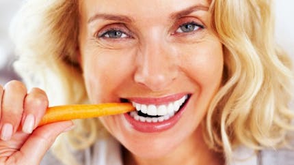 4 aliments qui blanchissent les dents
