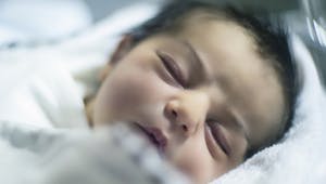 1ère médicale : un bébé né après la congélation d'un ovaire