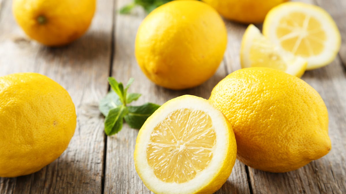 Le Citron Un Aliment Detox Et Anti Age Sante Magazine Le Citron Un Aliment Detox Et Anti Age Sante Magazine