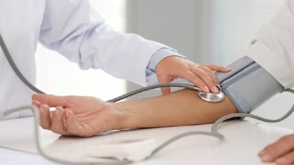 Maladies chroniques : identifier les patients les plus à risque grâce à un test sanguin