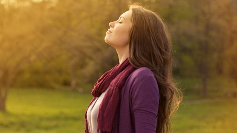 Pourquoi respirer profondément aide à se calmer ?