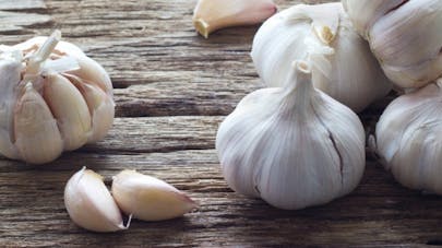 Eat Raw Garlic to Enjoy Its Benefits |  Health Magazine