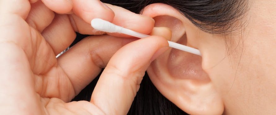 Tout ce que vous devez savoir sur le nettoyage des oreilles de