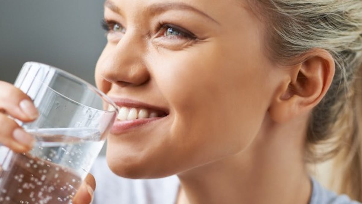 L Eau Gazeuse Fait Grossir Sante Magazine L Eau Gazeuse Fait Grossir Sante Magazine