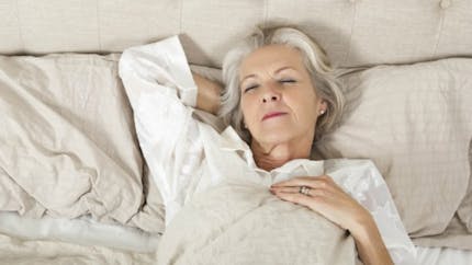 Une phase de sommeil paradoxal écourtée liée à un plus grand risque de démence