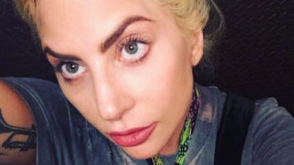 La chanteuse Lady Gaga révèle qu'elle souffre de fibromyalgie