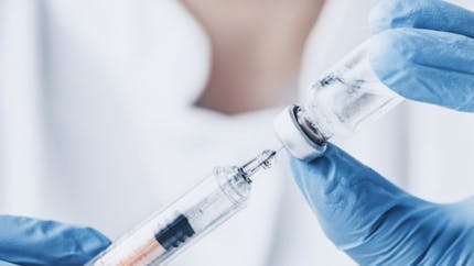 Aluminium: les vaccins qui en contiennent sont sûrs rappelle l'ANSM