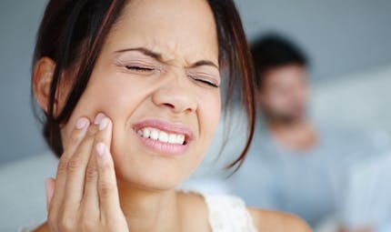 5 remèdes en cas de douleur à l'articulation de la mâchoire