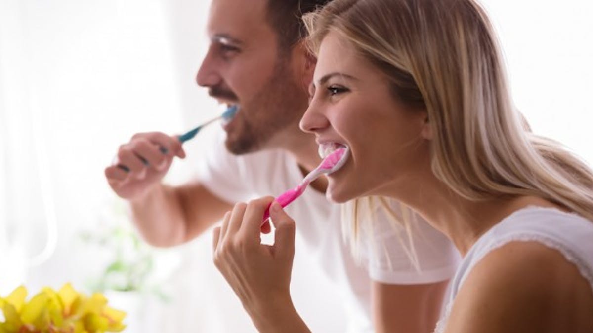Se brosser les dents : un bon moyen de prévenir le cancer de l'oesophage