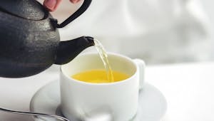 Glaucome : boire du thé réduit le risque