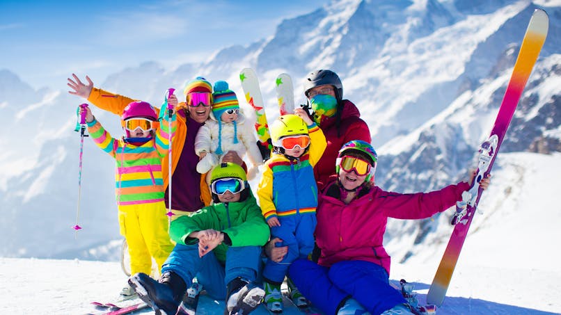 famille au ski