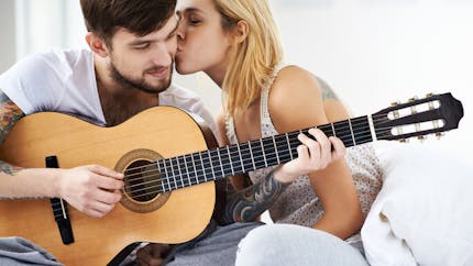 Faire l’amour en musique : la playlist idéale pour le sexe