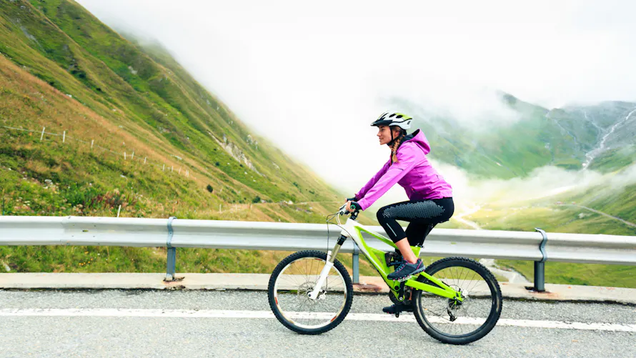 La randonnée à vélo pour les femmes La randonnée à vélo pour les femmes