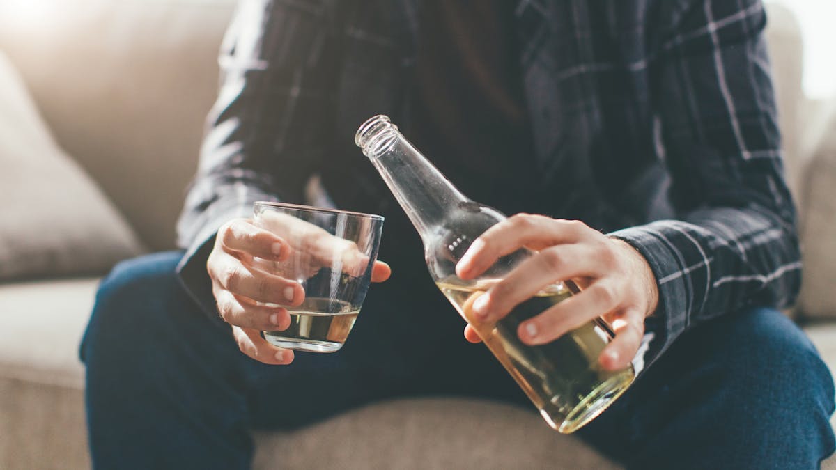 Alcoolisme : avis négatif d’un comité d’experts sur le baclofène