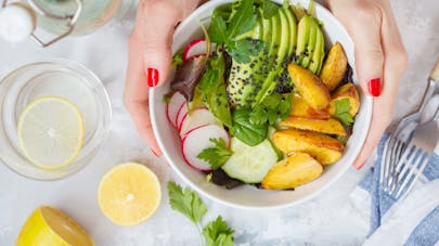 5 aliments pour prévenir l'acné