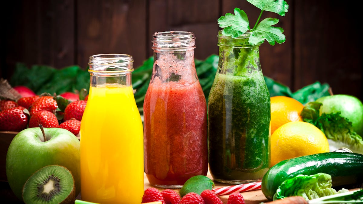 Les jus de fruits et de légumes sont-ils vraiment bons pour la santé ?