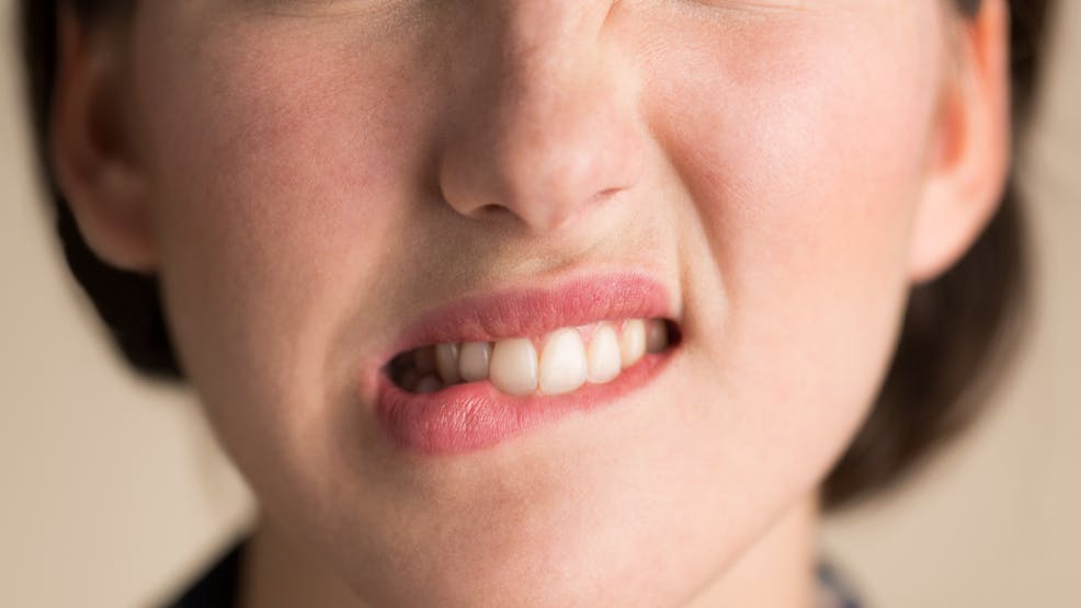 8. Lèvres léchées ou mordues = mal à l'aise 8. Lèvres léchées ou mordues = mal à l'aise