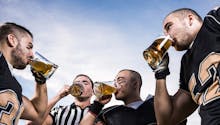 Boire de l’alcool après le sport serait une très mauvaise idée