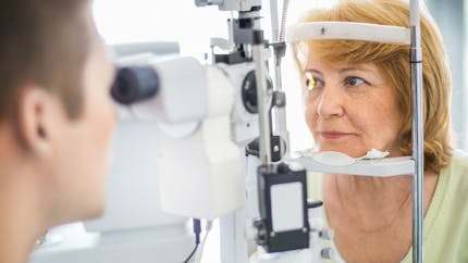 La maladie d'Alzheimer pourrait être diagnostiquée grâce à un examen de la vue