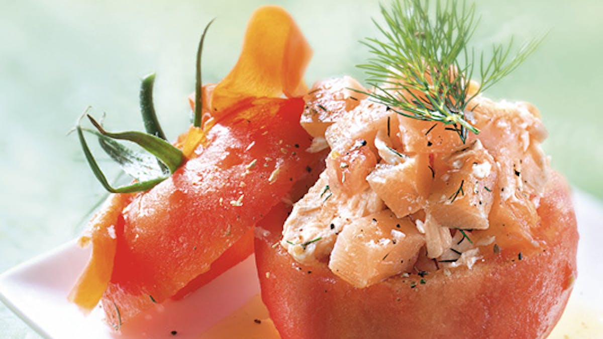 Recette Tomate Farcie Aux Deux Saumons Sante Magazine Recette Tomate Farcie Aux Deux Saumons Sante Magazine