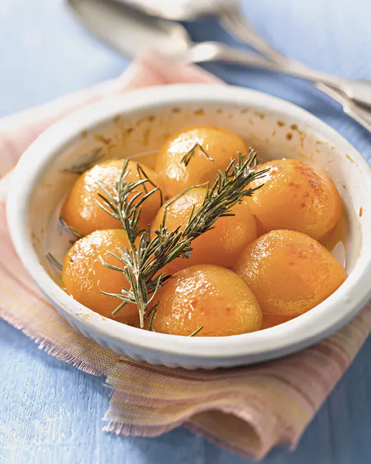 Recette Abricots R tis Au Romarin Sant Magazine Recette Abricots R tis Au Romarin Sant Magazine