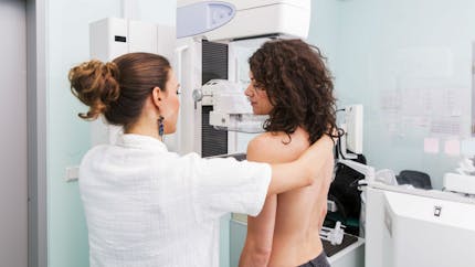 Cancer du sein et prédispositions héréditaires : ce qu'il faut savoir