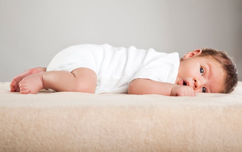 Bronchiolite Dans Quelle Position Faire Dormir Bebe Sante Magazine Bronchiolite Dans Quelle Position Faire Dormir Bebe Sante Magazine