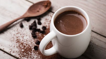 SEP : du chocolat chaud pour soulager la fatigue ?