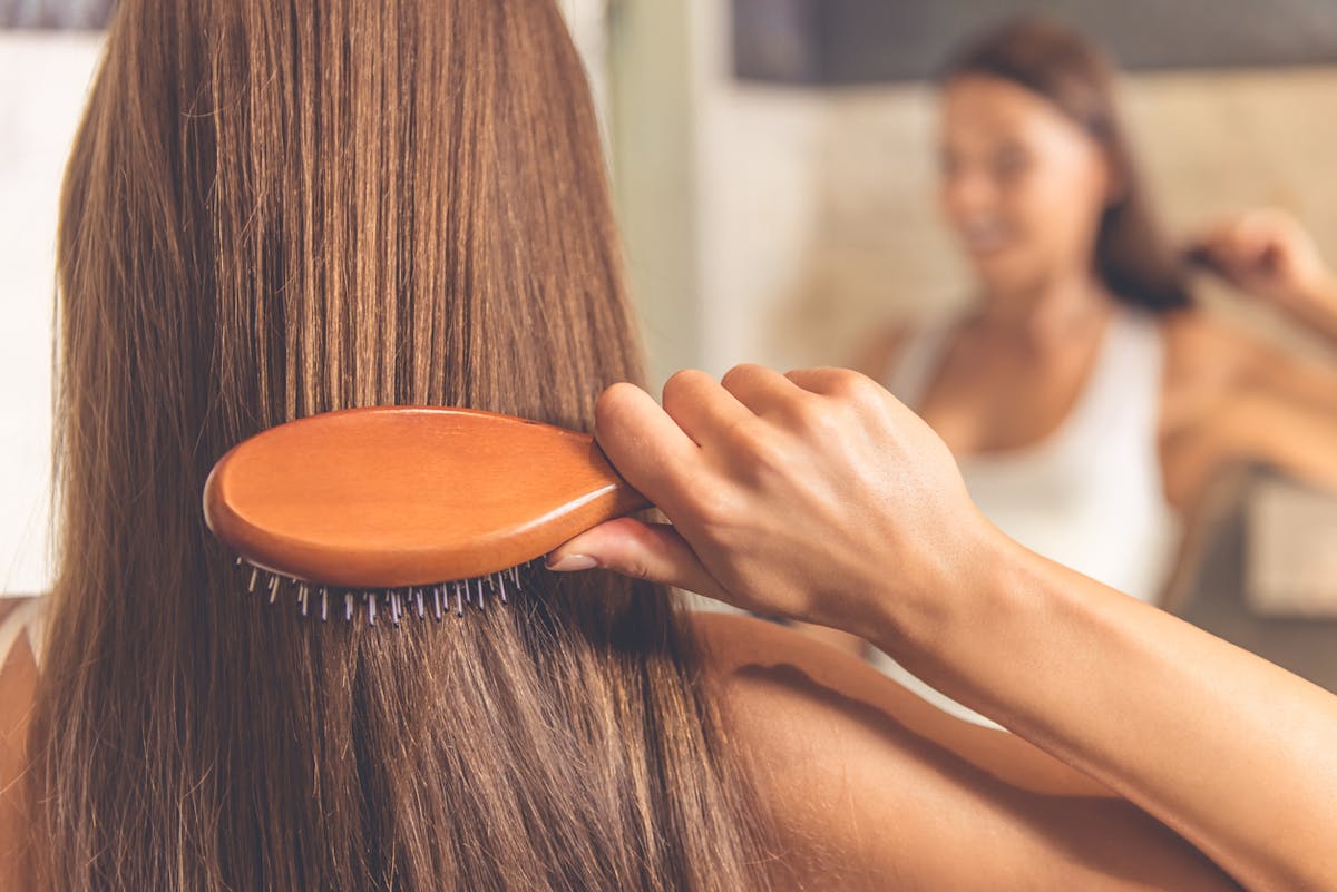 Quoi manger pour stimuler la pousse des cheveux ? | Santé Magazine