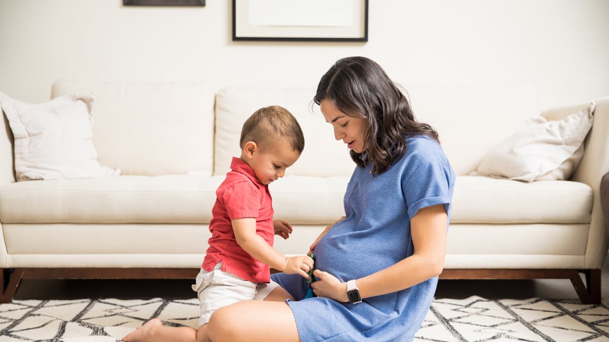 Varicelle Et Grossesse Quels Risques Pour La Mere Et Le Bebe Sante Magazine Varicelle Et Grossesse Quels Risques Pour La Mere Et Le Bebe Sante Magazine