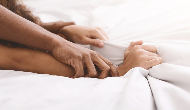 Sexe : les meilleures positions en cas de douleurs