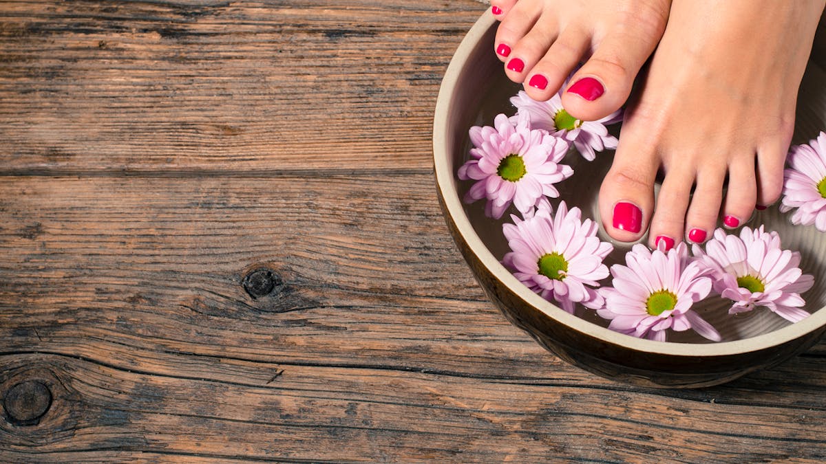 Comment Prendre Soin De Ses Ongles De Pieds Sante Magazine Comment Prendre Soin De Ses Ongles De Pieds Sante Magazine